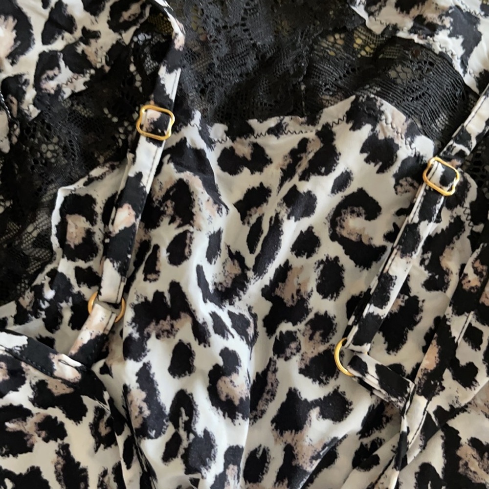 NWT Vintage Victoria’s Secret Leopard Lace Trim Slip Dress - Picture 8 of 8